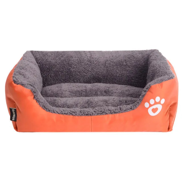Cozy Soft Fleece Pet Bed – Waterproof & Warm
