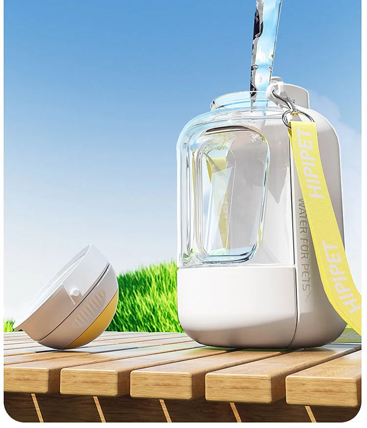 On-the-Go Pet Hydration