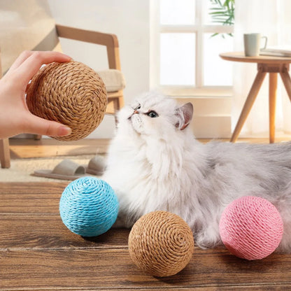 Cat Chew & Scratch Ball